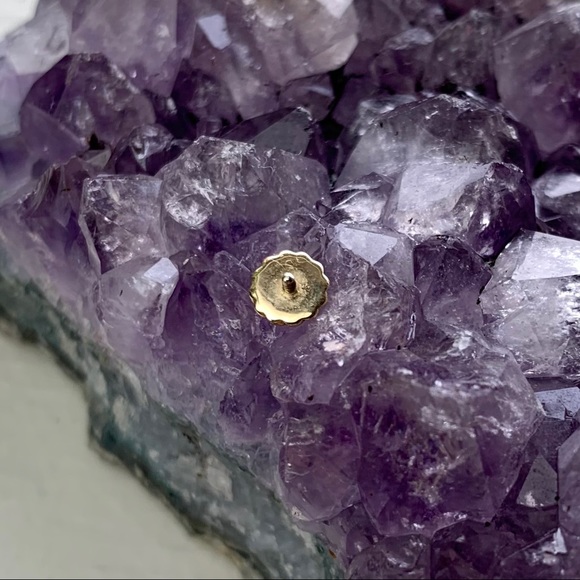 BVLA Yellow Gold Mini Choctaw Authentic White Opal - Picture 3 of 3